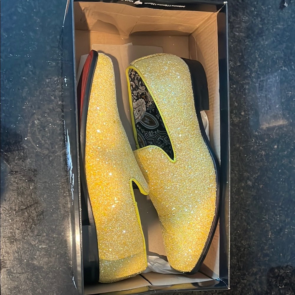 Men's Glitter Loafers in Yellow